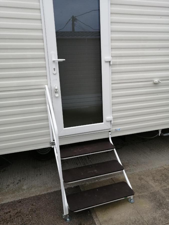 Villa 709 Seawick Jaywick Sands Exterior foto